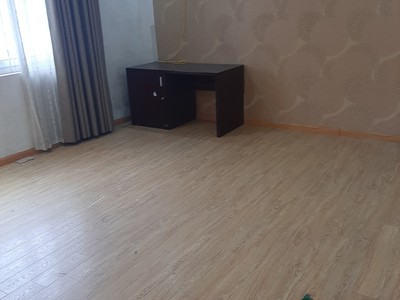 Cho thuê chung cư N09 Trung Kính, 105m, 2 phòng ngủ, đồ cơ bản 14 triệu 5