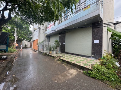 Nhà 3 tầng Cự Khối 95,7m2 - Mặt tiền rộng, đường ô tô, nơi an cư lý tưởng 3