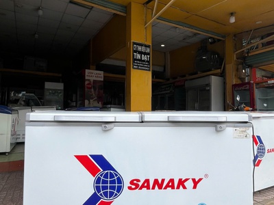 Thanh lý tủ đông inverter hiệu sanaky 2 nắp mở  dung tích tổng 560l mới 90 0