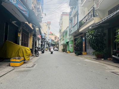 MT Đường Số 1, Phường 10, Tân Bình  nay là phường Bảy Hiền 2