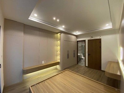 Bán nhà đẹp đặng vũ hỷ- oto- lô góc- kinh doanh-42m 5 tầng nhỉnh 7 tỷ tl 0