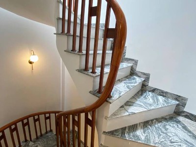 Bán nhà đẹp đặng vũ hỷ- oto- lô góc- kinh doanh-42m 5 tầng nhỉnh 7 tỷ tl 3