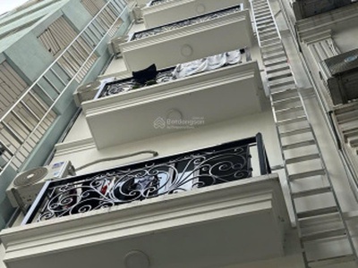 Cho thuê phòng khép kín, đầy đủ tiện nghi, pccc, an ninh 49 lê đức thọ 0