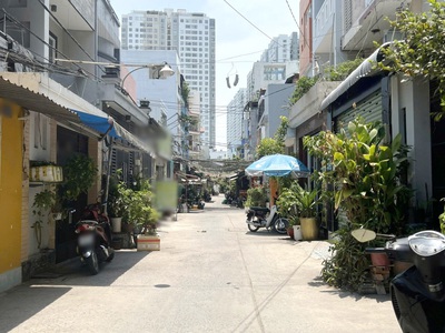 Nhà cấp 4 diện tích khủng 115m2 đường nhựa 6m phạm hùng p.chánh hưng p4q8 0