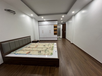 Bán nhà phúc đồng long biên,oto tránh,thang máy,vỉa hè,45m nhỉnh 13 tỷ 1