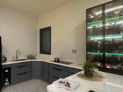 Nhà 3 tầng đẹp sát trung tâm quận 2  nguyễn duy trinh,phú hữu,quận 9  vuông vức, phong thủy đẹp, 2