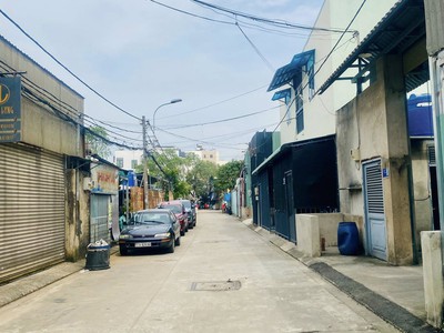 Ngay đhct   2p aeon mall   hẻm tải thông   nhà c4 90m ngang 5   chỉ 6.x tỷ 1