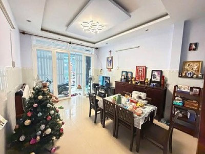 Hiếm hiếm- 2 mặt tiền trước sau- 50m2- chỉ nhỉnh 6 tỷ 1