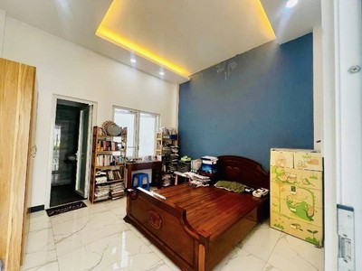 Giáp aeon tân phú   hẻm tải tránh   60m vuông a4   3 tầng   4pn   chỉ 6 đồng 2