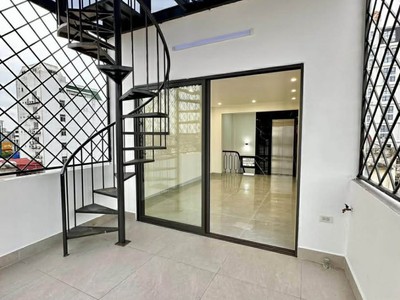 Ô tô đỗ cửa- nhà ở xuân la tây hồ- dt 55m2, 5 tầng thang máy- ngõ kinh doanh- 16 tỷ 4