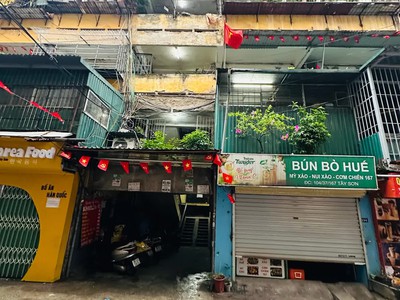 Bán căn tập thể tây sơn 42/56m2. tầng 5. giá 4.35 tỷ đống đa hà 0