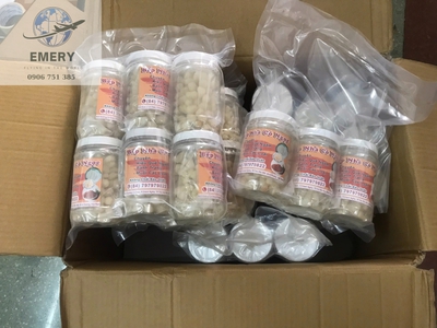 Gíang sinh này, Gửi quà quốc tế siêu tốc ĐỪNG ĐỂ LỠ KHOẢNH KHẮC SUM VẦY 1