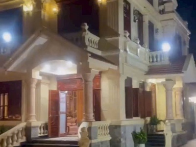 Bán biệt thự 3 tầng 2000 m sân vườn đồ sơn hải phòng 2