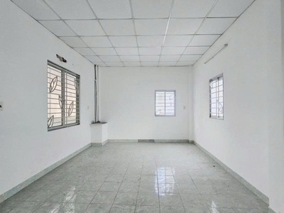 Bán nhà 2 mặt tiền hoa đào - khu phan xích long, 8x8m, 3 tầng - 3pn, chào 22 tỷ. 2