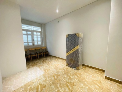 Giáp q1 - p. gia định - hxh -61m2 - 6 tầng - 7 pn - sổ vuông đẹp - chỉ 11 tỷ 2