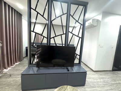 Cho thuê căn hộ 1 ngủ rộng rãi siêu xinh 55m2 tại KĐT Waterfront 2