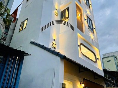 Hiếm nhà bán - nguyễn gia trí - bình thạnh - căn góc nhà mới - tặng full nội thất - 3pn lớn - bán 0