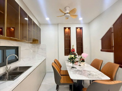 Hiếm nhà bán - nguyễn gia trí - bình thạnh - căn góc nhà mới - tặng full nội thất - 3pn lớn - bán 1