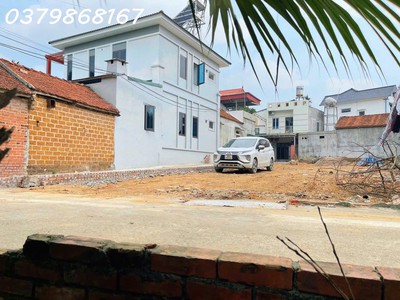 Bán nhanh lô góc 150m2 hạ bằng đi bộ ra metro, tiềm năng tăng giá cao 0