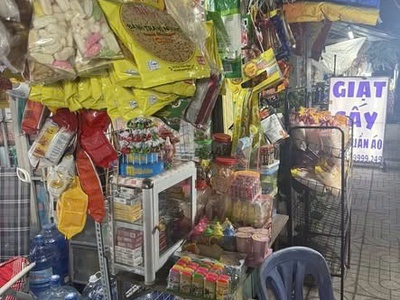 Sang nhượng quán tạp hoá - vị trí đẹp tại nhà bè 1