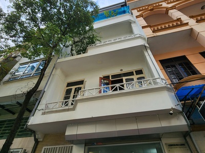 Chính chủ cho thuê nhà ngõ 52 quan nhân, trung hòa, cầu giấy 0