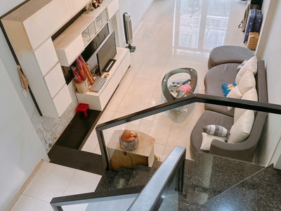 Nhà cho thuê hẻm cụt an ninh   trệt   2 lầu   sân thượng   ngô gia tự, q10. 2