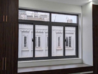 Nhà 3 tầng đẹp sát trung tâm quận 2  nguyễn duy trinh,phú hữu,quận 9  vuông vức, phong thủy đẹp, 1