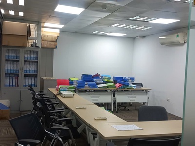 Cho thuê tầng 6 làm văn phòng, vị trí sàn đẹp sát mặt đường lớn tại trung tâm Ba Đình, nhà chính chủ 1
