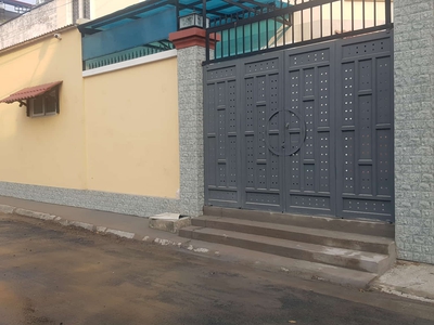 Cho thuê nhà 3pn 3wc Mặt tiền Đường 672, Phước Long B giá thuê 13tr/tháng 0