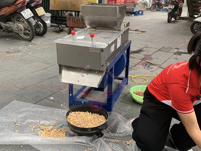 Máy bóc vỏ lạc, bóc vỏ đậu phộng giá rẻ 2