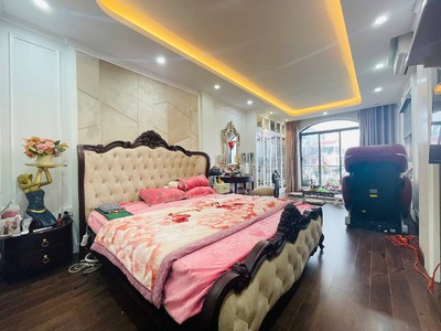 Bán nhanh nhà Chùa Quỳnh- 4 tầng Full-40m2-Hiếm-Gần Phố-Nhà Cực Lộc-5.35 tỷ 2