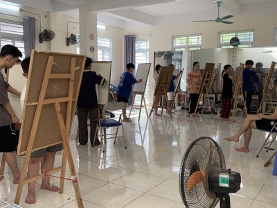 Khai giảng lớp học vẽ ở Gia lâm 0