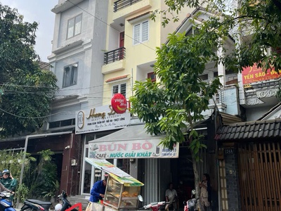 Nhà 4x18m đường 79 Phường Tân Quy Q7. trệt 2 lầu sân thượng giá ĐT 0