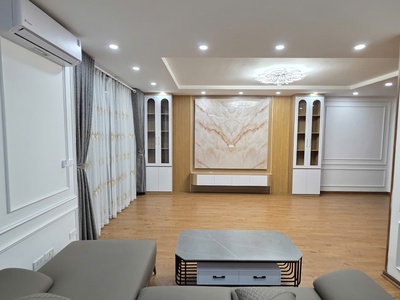 Bán căn 4PN 150m2, lô góc thoáng sáng CC cao cấp KĐT Văn Khê Hà Đông. Gía đầu tư 7,X tỷ. Sẵn sổ 1