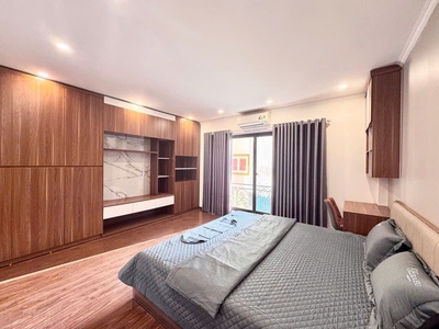 Bán nhà cạnh TIMES CITY - MINH KHAI - 40m  - 5 tầng - 7.5 tỷ - Ngõ thông rộng - Nhà đẹp ở ngay 1