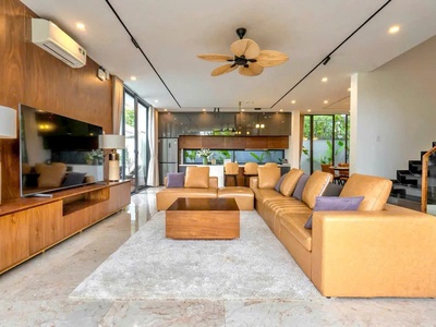 Bán Siêu phẩm Villa 3 tầng Dòng tiền hơn 100tr/tháng - Khu Nước Mặn Khuê Mỹ 1