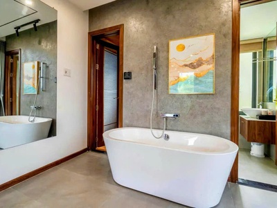 Bán Siêu phẩm Villa 3 tầng Dòng tiền hơn 100tr/tháng - Khu Nước Mặn Khuê Mỹ 9