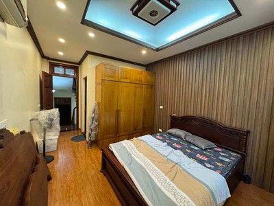 ❤NGÃ TƯ SỞ TÂY SƠN ĐỐNG ĐA.50m2 3 bước ra phố,nội thất đầy đủ giá tốt 0