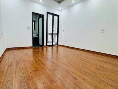 Bán nhà thông phố Láng Trung 35m2 5T thang máy Ngõ nông 30m ra ô tô tránh Nhà mới đẹp 4