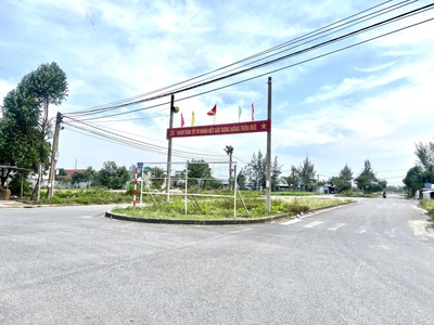 Đất nền trung tâm sát biển giá chỉ từ 8 triệu/m2 2