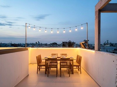 Bánnhà vip p5 gòvấp gần emart 6tầng full nt, 7.9tỷ tl, thang máy 4