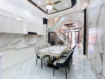 L1635 ⭐ nhà lâm thị hố q12, shr, vuông, hxt, 5 tầng, 4x19m, 6.x tỷ 2