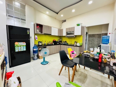 L1643 ⭐⭐ sau chợ thạch đà gv, shr, vuông, hxt né, 4 tầng, 4x15m, 7.x tỷ 3