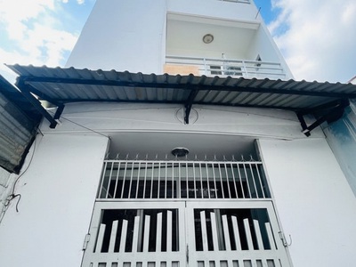 L1644 ⭐ sát ngã 6 gò vấp, shr, hxh, 3 tầng, 4x10m, 4.x tỷ 0