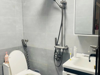 Bán nhà minh khai 22m2. 5 tầng. mặt tiền 3.1m. giá đẹp 5.7 tỷ hai bà trưng hà nội 4