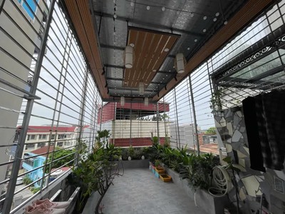 Bán nhà kim ngưu 35/42m2. 5 tầng. mătj tiền 3.7m. giá 13.6 tỷ hai bà trưng hà nội 2