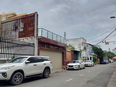 Nhà cấp 4 diện tích đẹp 5x21 105m,mặt tiền đường 30,cát lái, chính chủ ở lâu 0