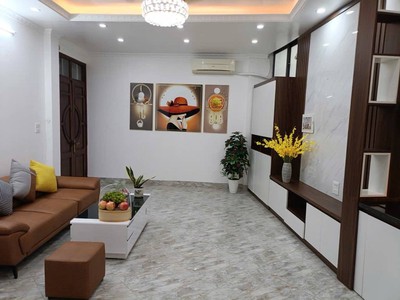 Bồ đề xịn thông ái mộ , hồng tiến. gần hồ 2, hồ 3 , 36m, chỉ 7,79 tỷ trường học, chợ dân sinh. an 0