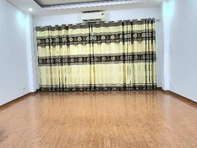 Bán nhà nguyễn phúc lai 36m2. 5 tầng. mặt tiền 4.6m. giá 12.2 tỷ đống đa 1
