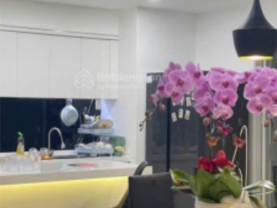 Cho thuê căn hộ giai việt q.8, 115m2, 2pn, 2wc, tạ quang bửu, giá 14tr/tháng, sổ hồng. lh: 0